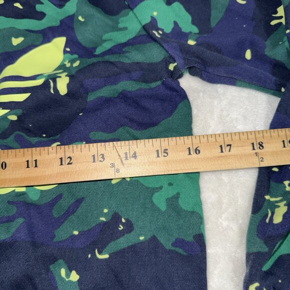 Adidas Big Boys Camo Print Crew Sweatshirt Shorts Set Size Medium (11-12) - Picture 4 of 10